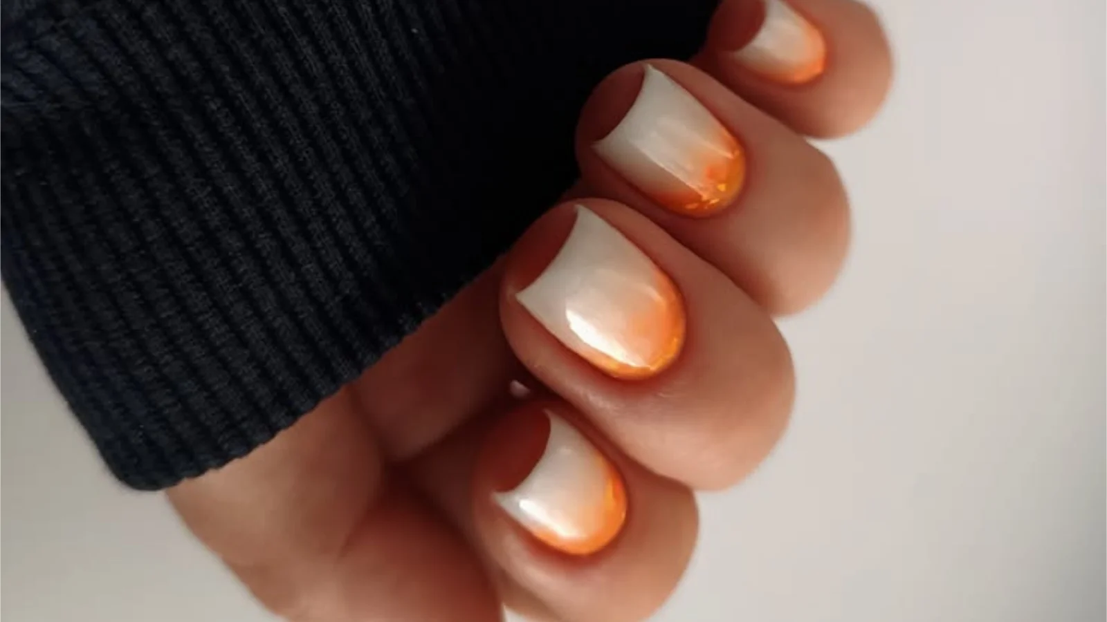 як зробити градієнт на нігтях: помаранчевий градієнт на коротких нігтях